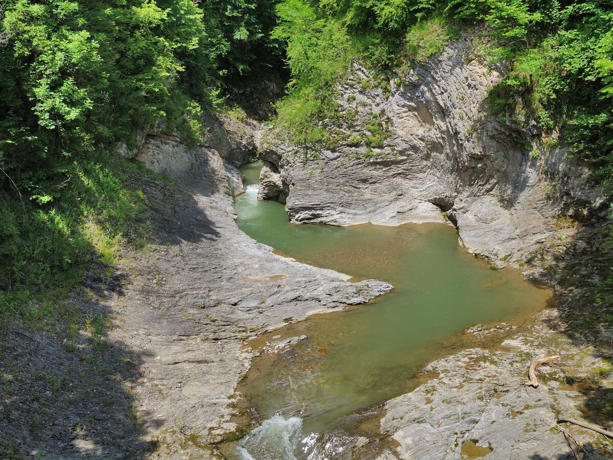 Усть-Сахрай Адыгея водопады