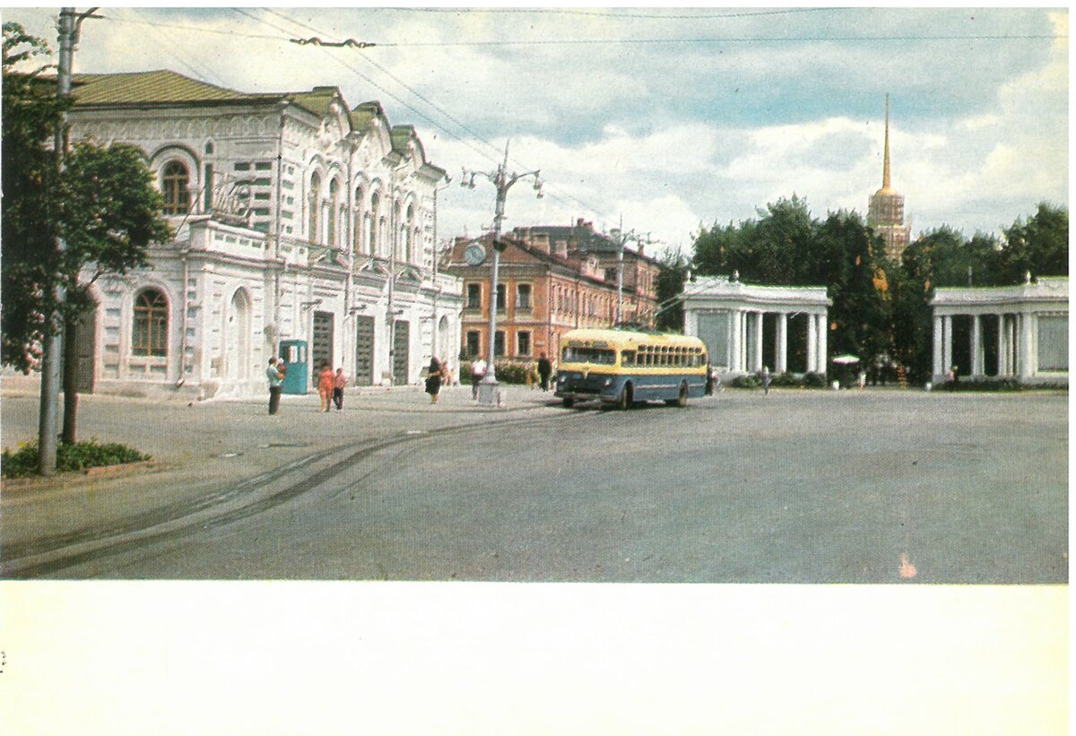 Старый е. Улица Советская Рязань. Соборная площадь Рязань 2000 года. Пл. Советская Рязань. Рязань СССР.