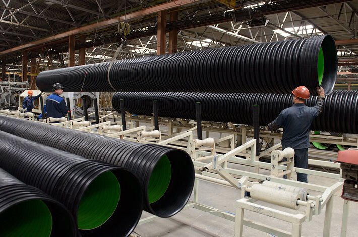 Пожалуй этими трубами, можно и весь город, водой напоить. Яндекс. Картинки