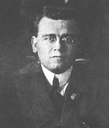 Амадео Бордига (1889 - 1970). Лидер левого крыла Социалистической партии Италии и основатель Коммунистической партии Италии, а затем основатель и наиболее видный теоретик Коммунистической Левой Италии 