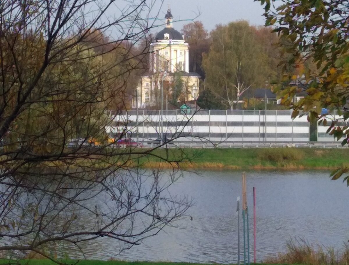 Россия. Москва. Усадьба Виноградово. Храм Владимирской иконы Божией Матери