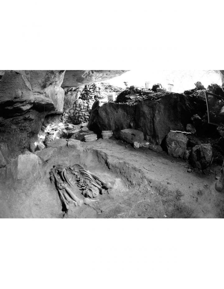 Так выглядят раскопки и скелет человека, которому извлекли сердце во имя жертвоприношения