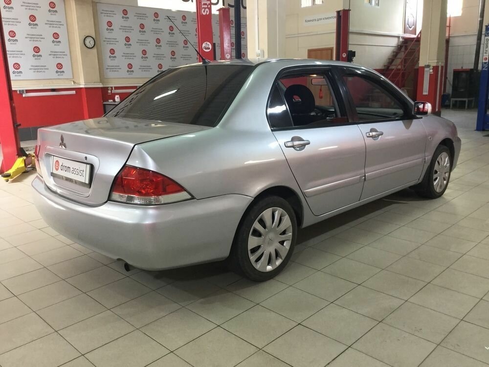 Перед и зад на мой взгляд не очень сочетаются