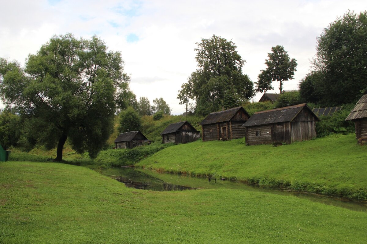 Некрасовская деревня. Село Карабиха Ярославская область. Село Некрасовское. Деревня клины Ярославская область.