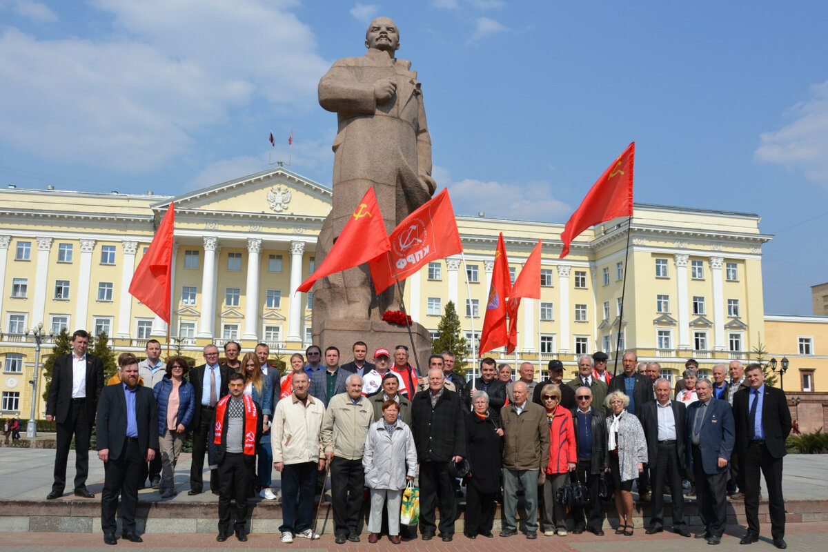 КПРФ Смоленск. Фото в свободном доступе.