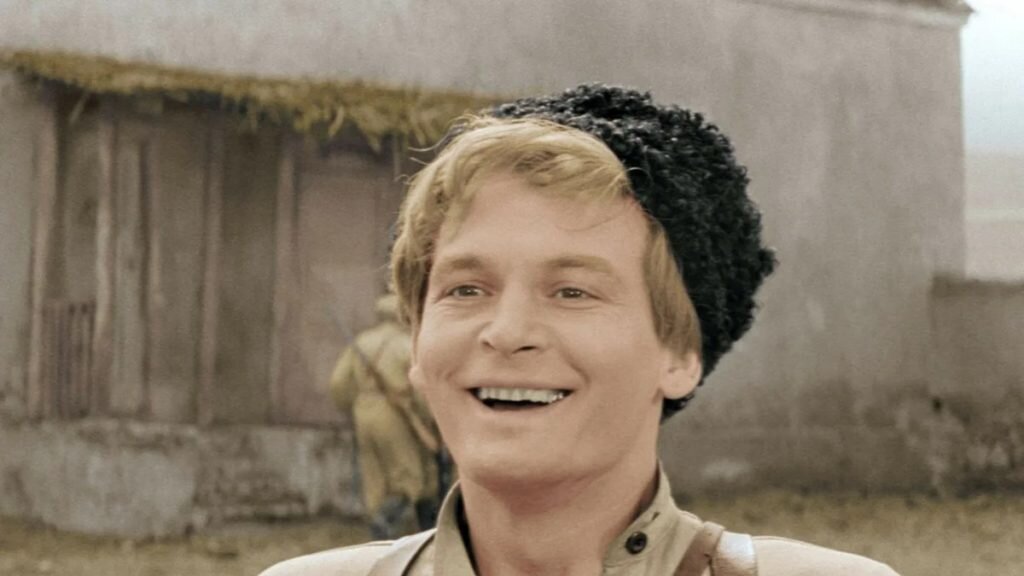 Кадр из фильма "Офицеры"