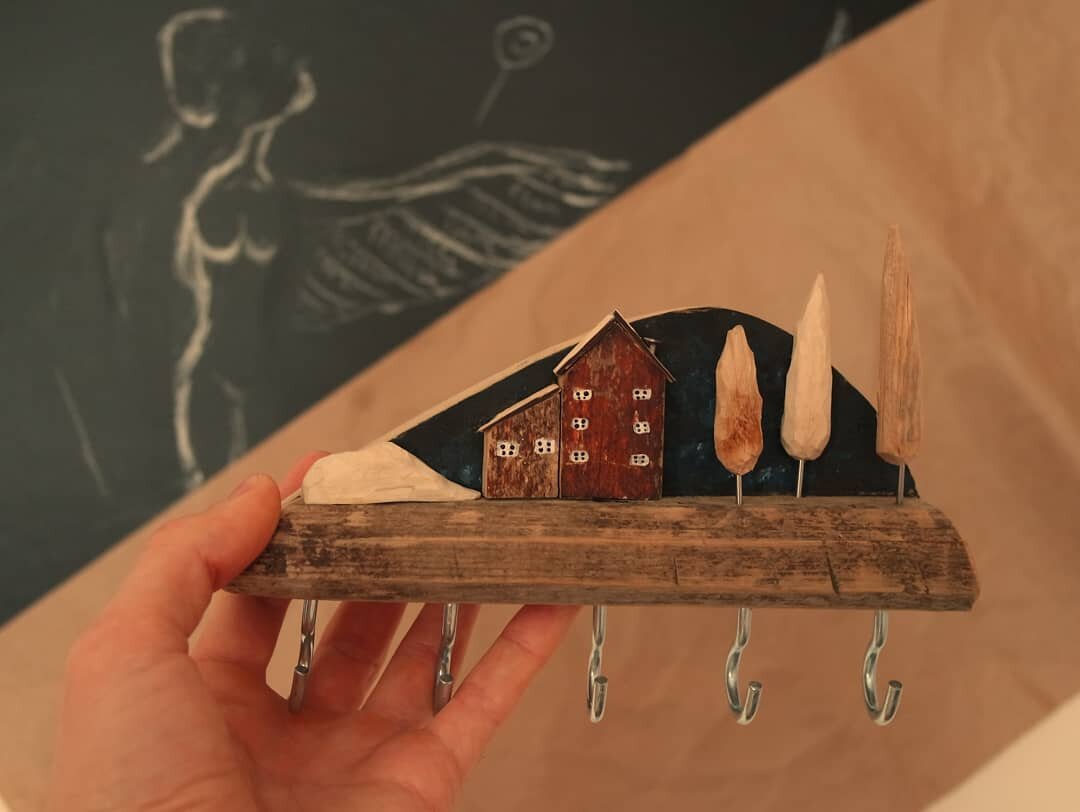 Ключница https://www.instagram.com/p/CK8OvhtjgMR/