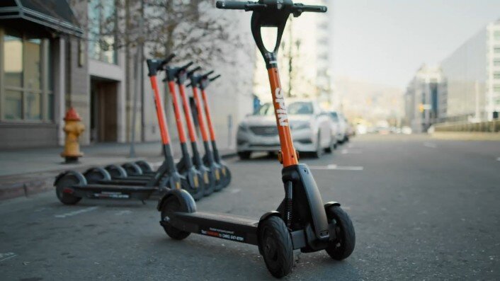 электросамокат Ford Spin S-200