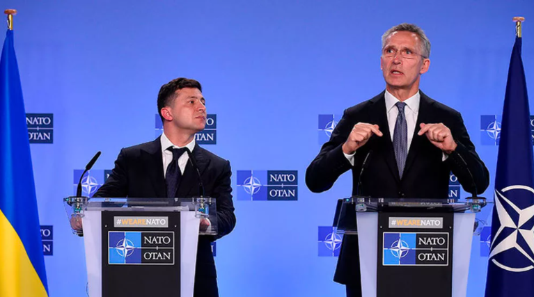 "А порулить точно дадите?" Фото из интернета (Яндекс Дзен).