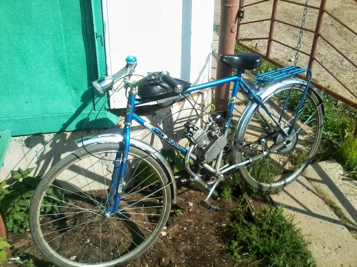 Лето, жара, дырчик... хорошее было время.