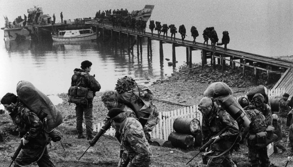 Высадка британских коммандос