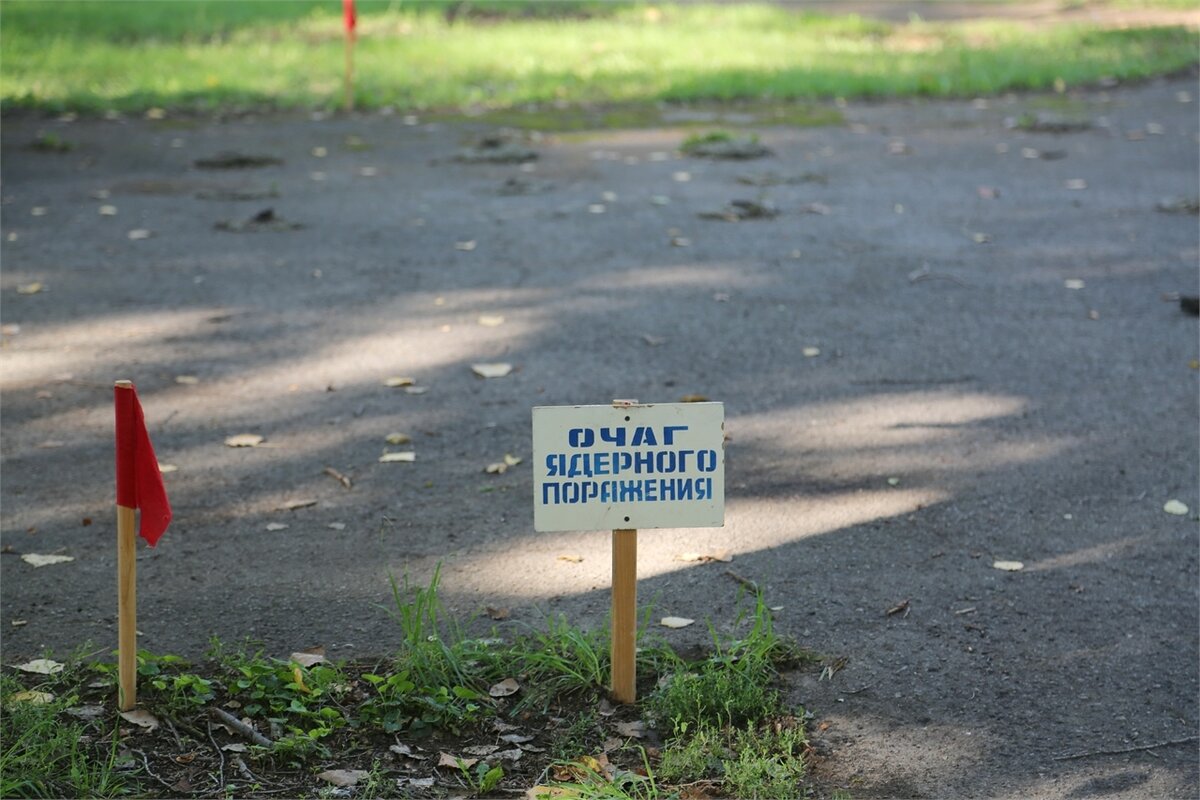 Табличка - учебная. Фото из открытых источников