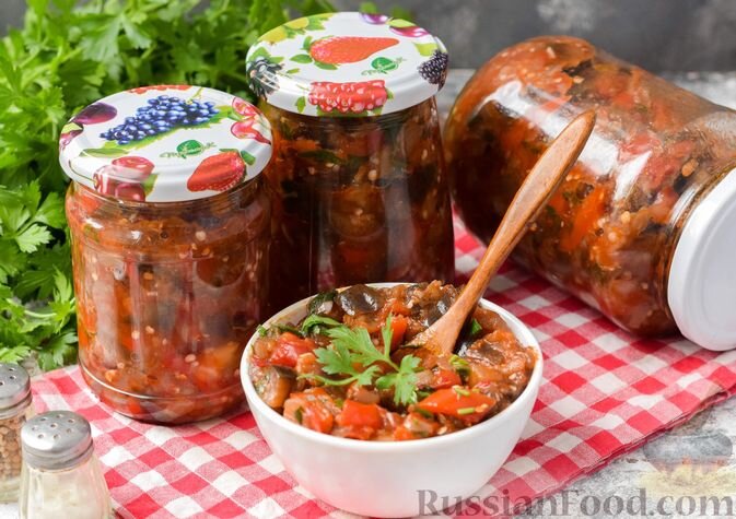 Рецепты вкусных салатов из баклажанов на зиму с перцами и помидорами