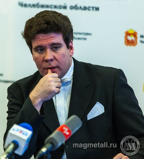 Маэстро во время пресс-конференции