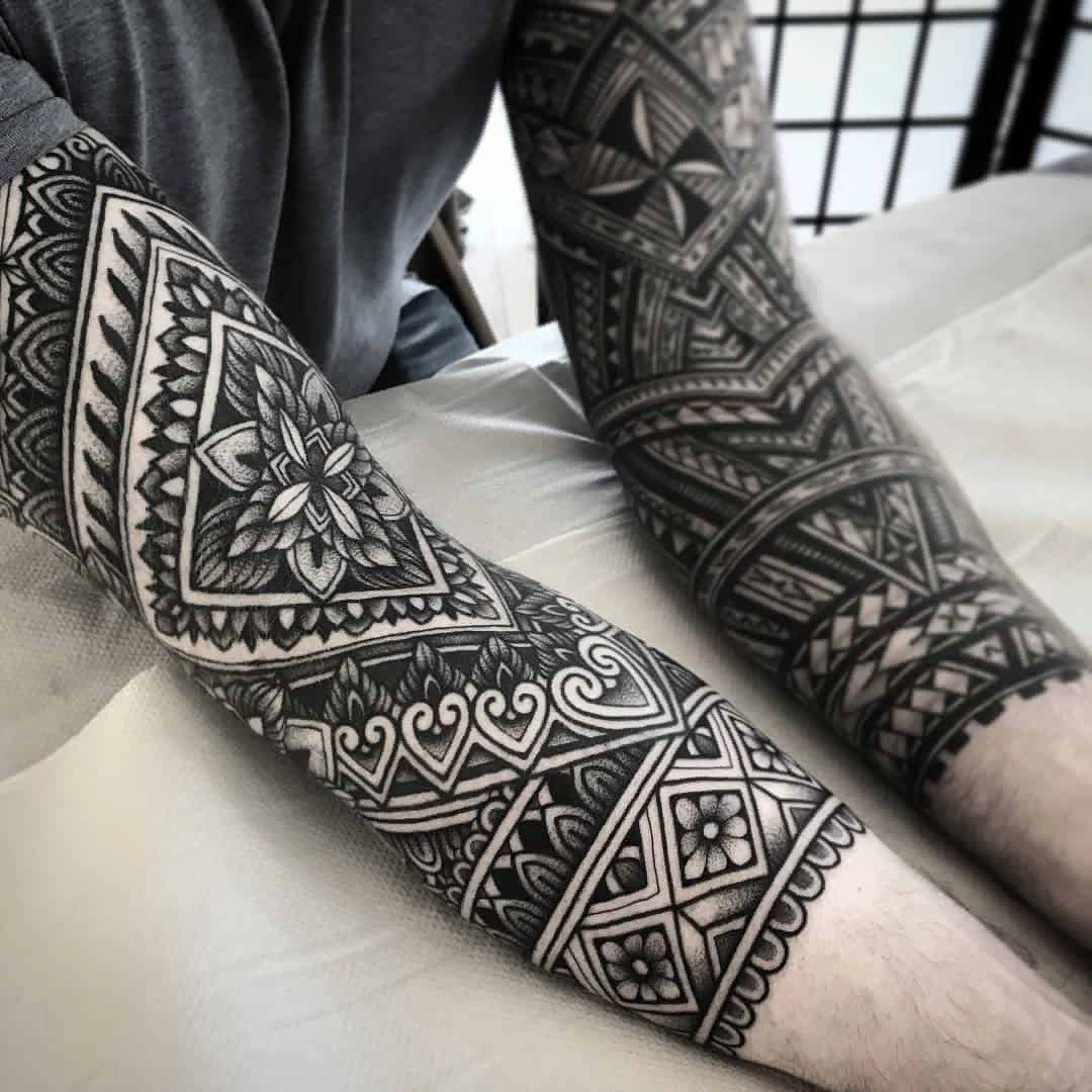 Каталог больших Тату | Maze Tattoo