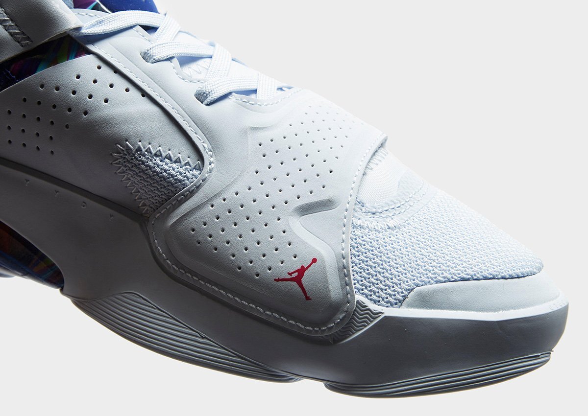 Air Jordan Zion 2