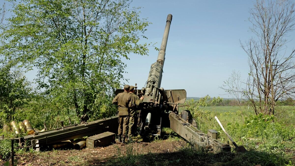    Военнослужащие 9-го полка НМ ДНР © РИА Новости / Сергей Аверин