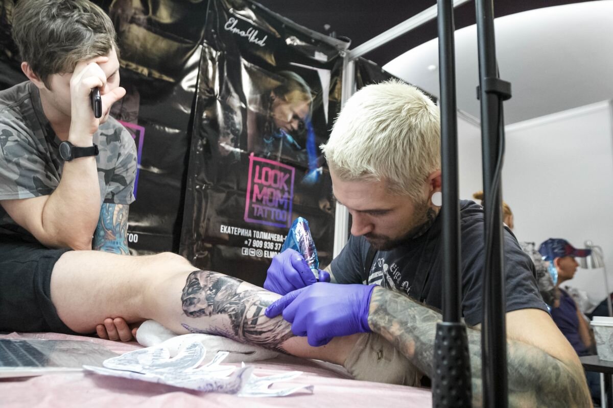    В Новосибирске вырос спрос на татуировки за счёт мобилизованных