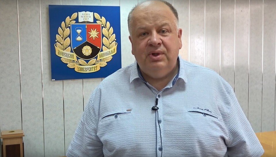     Экс-ректор РГУ Андрей Минаев стал деканом Донецкого национального университета. Фото: ДонНУ.