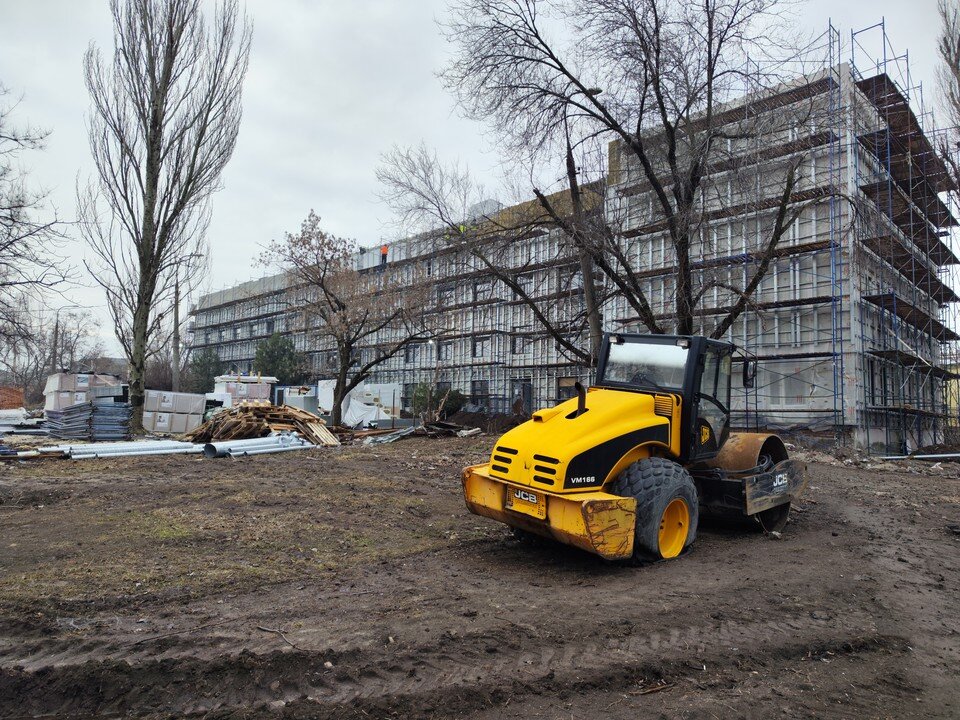     Ремонт здания онкологического диспансера Александр ИВАНОВ
