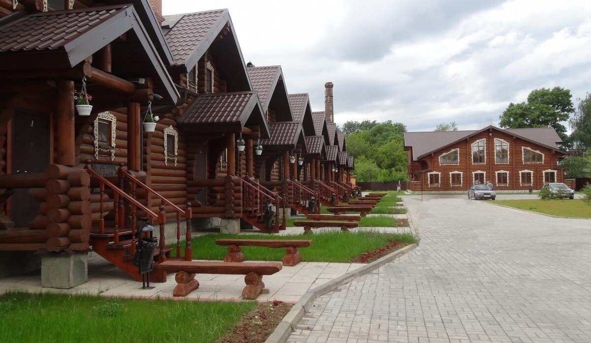 Ярославская слобода. Коровницкая Слобода Ярославль. Гостиничный комплекс Коровницкая Слобода. Коровницкая Слобода отель Ярославль. Коровинская Слобода в Ярославле.