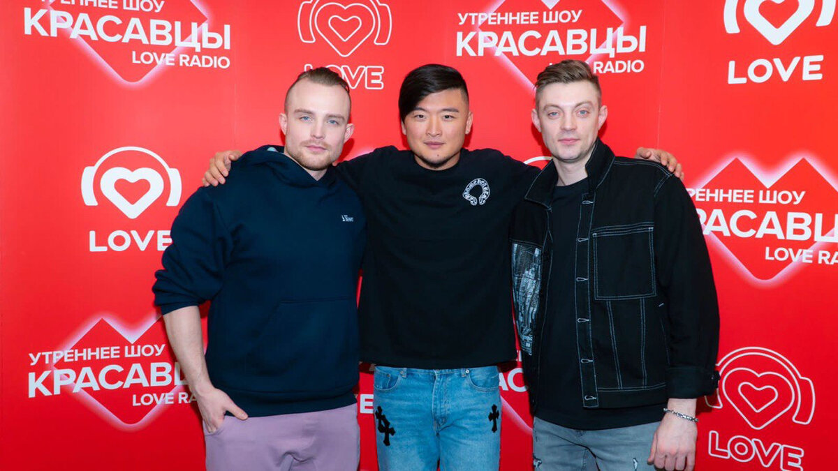 Лав радио топ 100 2023. Лав радио топ 100 2023. Радио серебряный дождь. Лав радио топ 100 2023. Радио 2023.