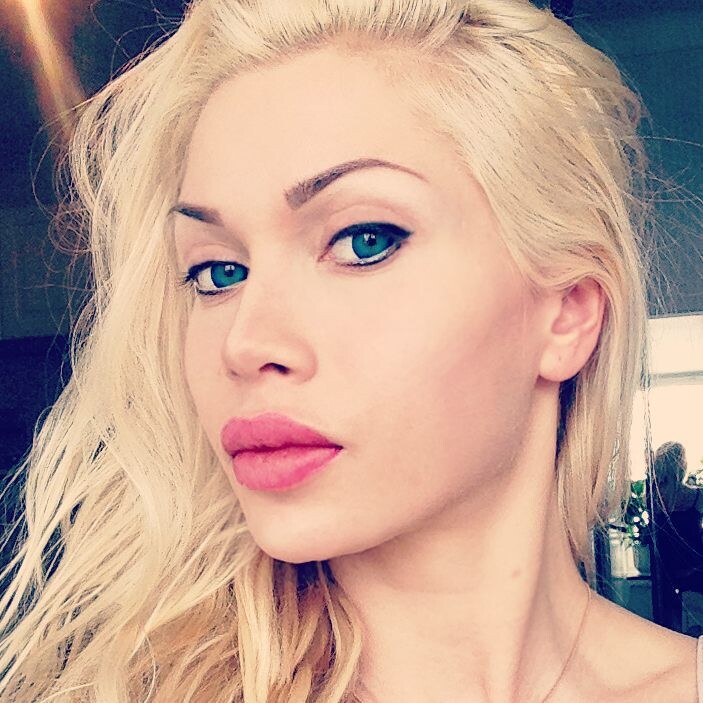 Facebook/pixeefoxofficial 