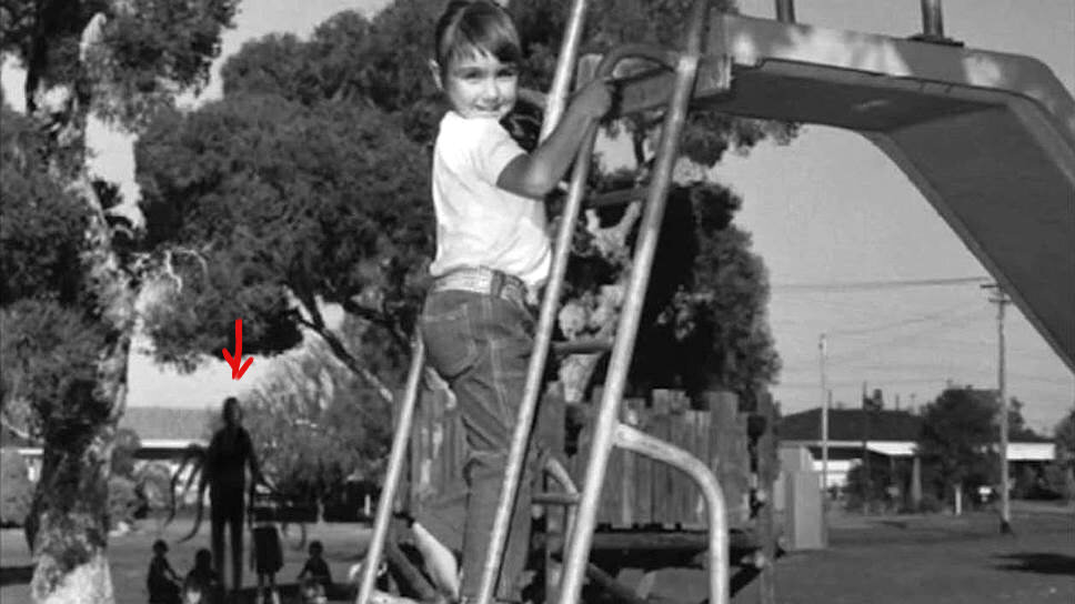 Одна из фотографий, с которых началась история Слендера. Эрик Кнудсен.