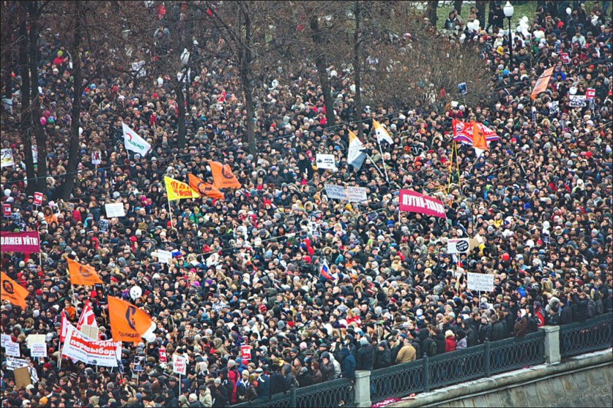 "Болотная революция". Как Кремль был в шаге от переворота | Истории ...