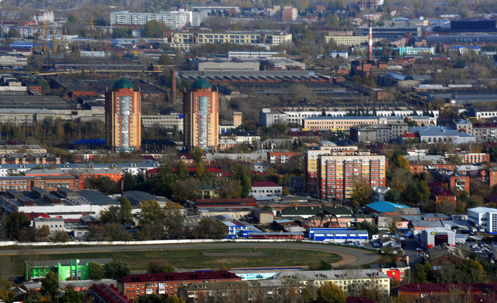 Новые районы омска. Омск с высоты. Омск центр. Омск центр города. Центр Омска с высоты.