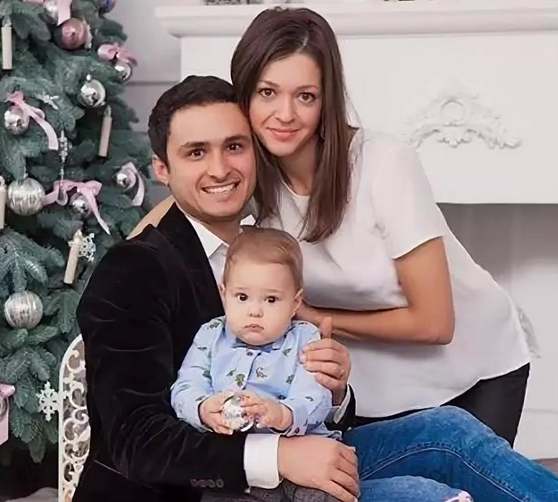 Эльвира Абрамова - биография и личная жизнь