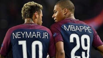 Фото: francefootball.frНапомним, Неймари Килиан Мбаппе получили повреждения в матчах своих национальных дружин. По этой причине они не принимали участия в игре 14 тура чемпионата Франции против «Тулузы» (1:0).
