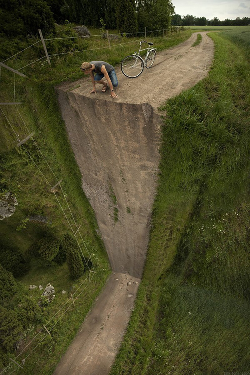 Vertical turn - Erik Johansson