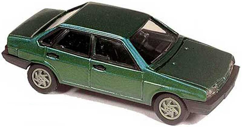 Еще я ее нарисовал и помню что кто-то очень смеялся над этой почти детской выходкой. Но как только я хотел потратить финансы на что-то новое и ненужное, я всегда читал эту фразу. Она стала для меня стоп-сигналом к необдуманным тратам.