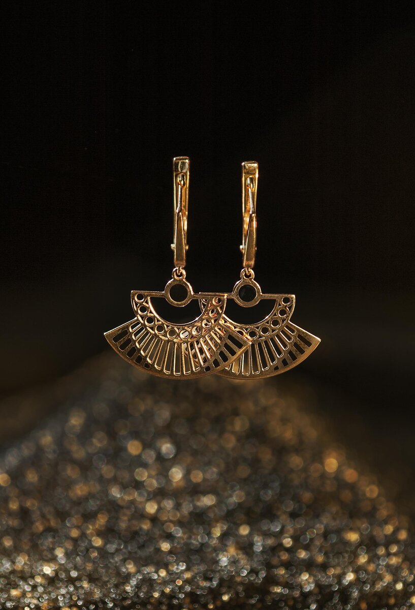 Золотые серьги