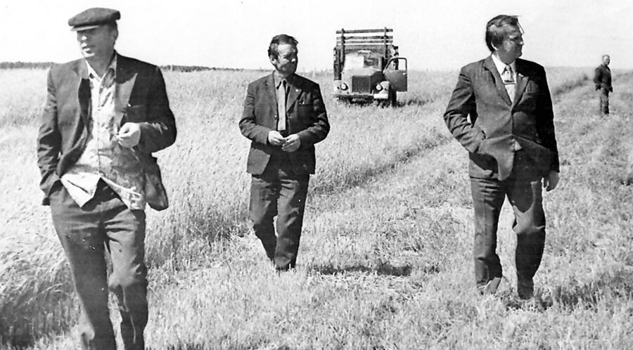 Директор колхоза