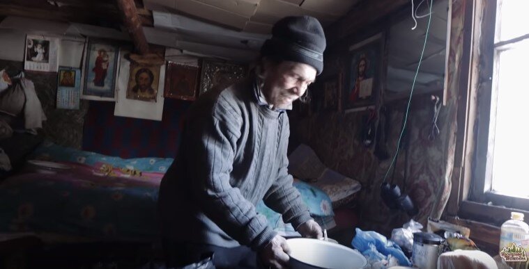 Отшельник старовер с 28 лет живет один в тайге \ Где и как живет отшельник