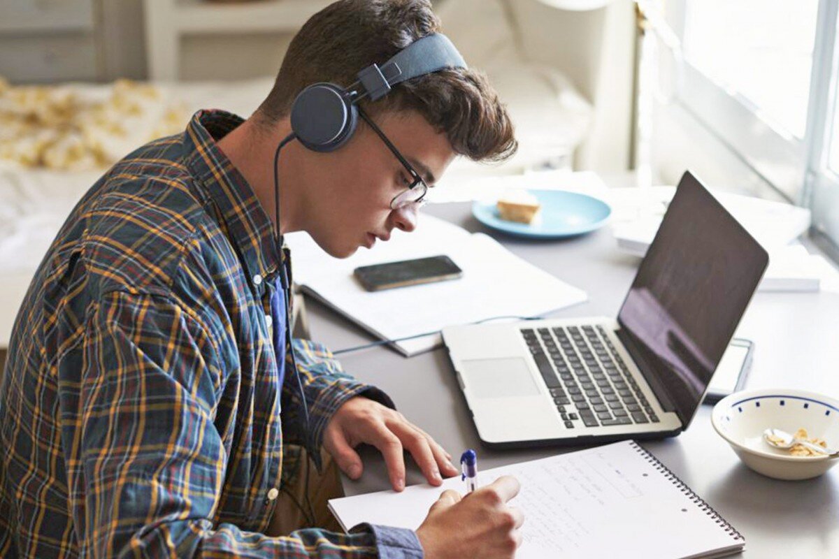 Источником является Яндекс.Картинки