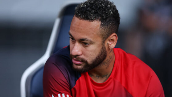    СМИ: нападающий Неймар перейдет в саудовский "Аль-Хиляль" Андрей Бурков