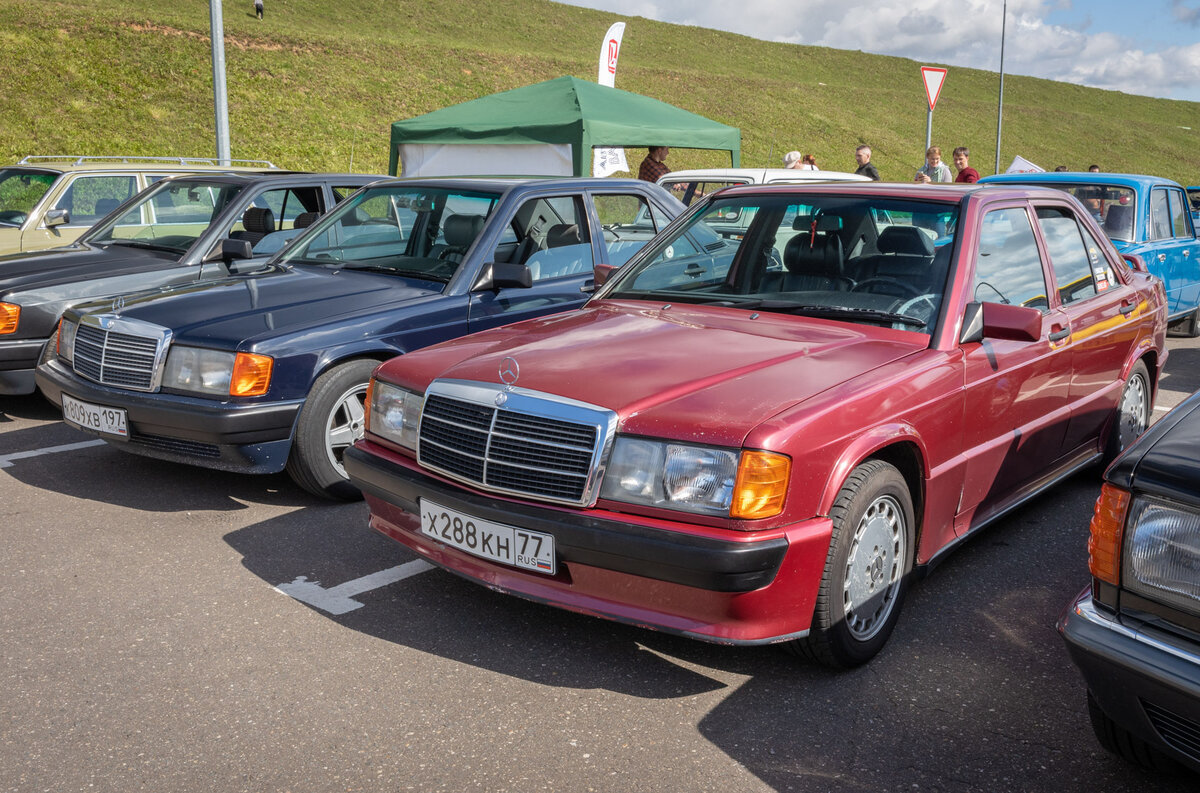 Ретрофест 2024. Mercedes e190 1991. Мерседес 190 компакт. Мерседес 190 1991. Mercedes w201.