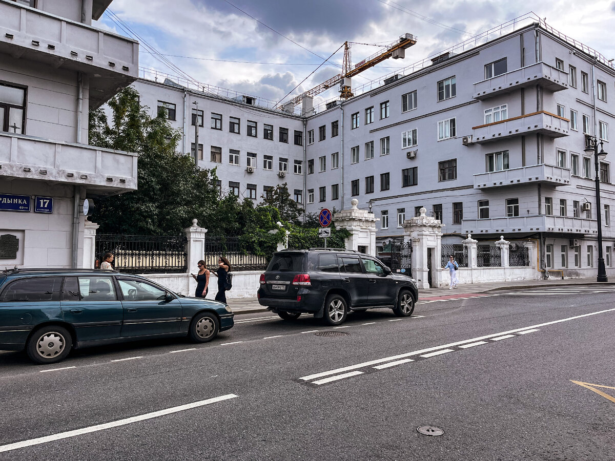 Б. Ордынка, 17, Фото автора