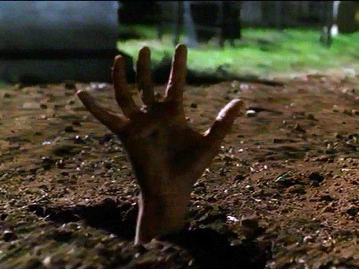 "Восставший из мёртвых"