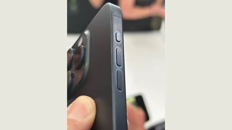    iPhone 15 Pro