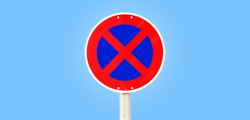 Знак 3.27 «Остановка запрещена» — особенности правила, зона действия и ответственность за нарушения