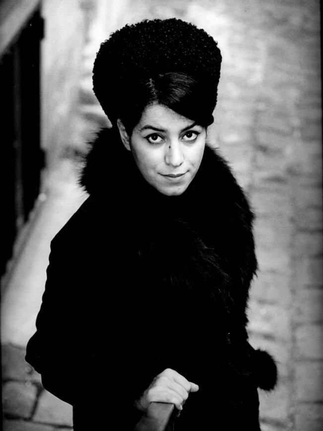 Маржан Сатрапи.