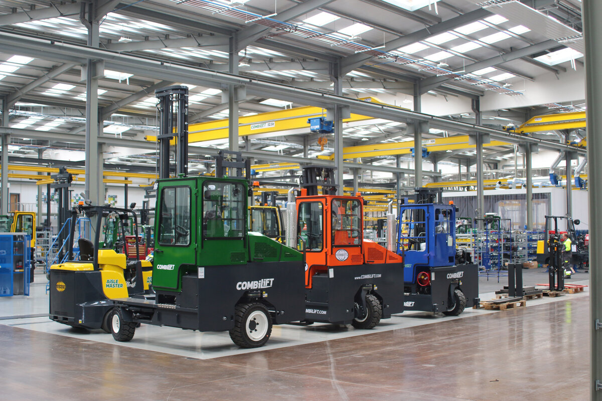Combilift c2500cb. Combilift 20whe. Combilift Combi-CS 08-10-12. Wohr Combilift 543,.