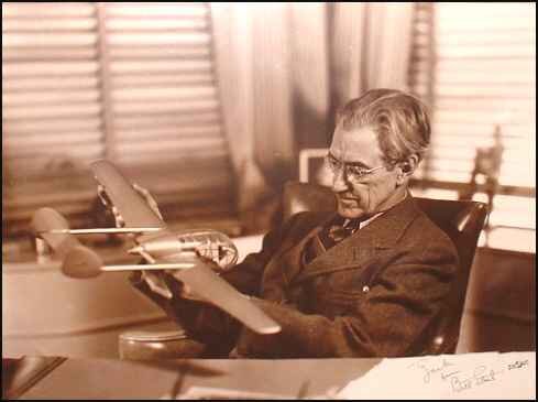 Уильям Ф. Стоут