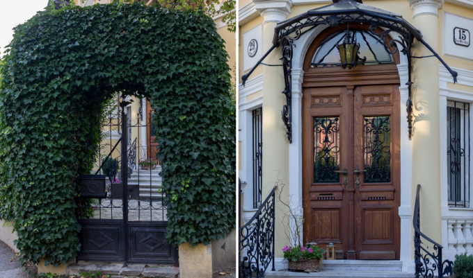 Вход в один из домов