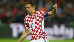 Легендарный защитник донецкого "Шахтера" Дарио Срна может возобновить карьеру в составе национальной сборной Хорватии.