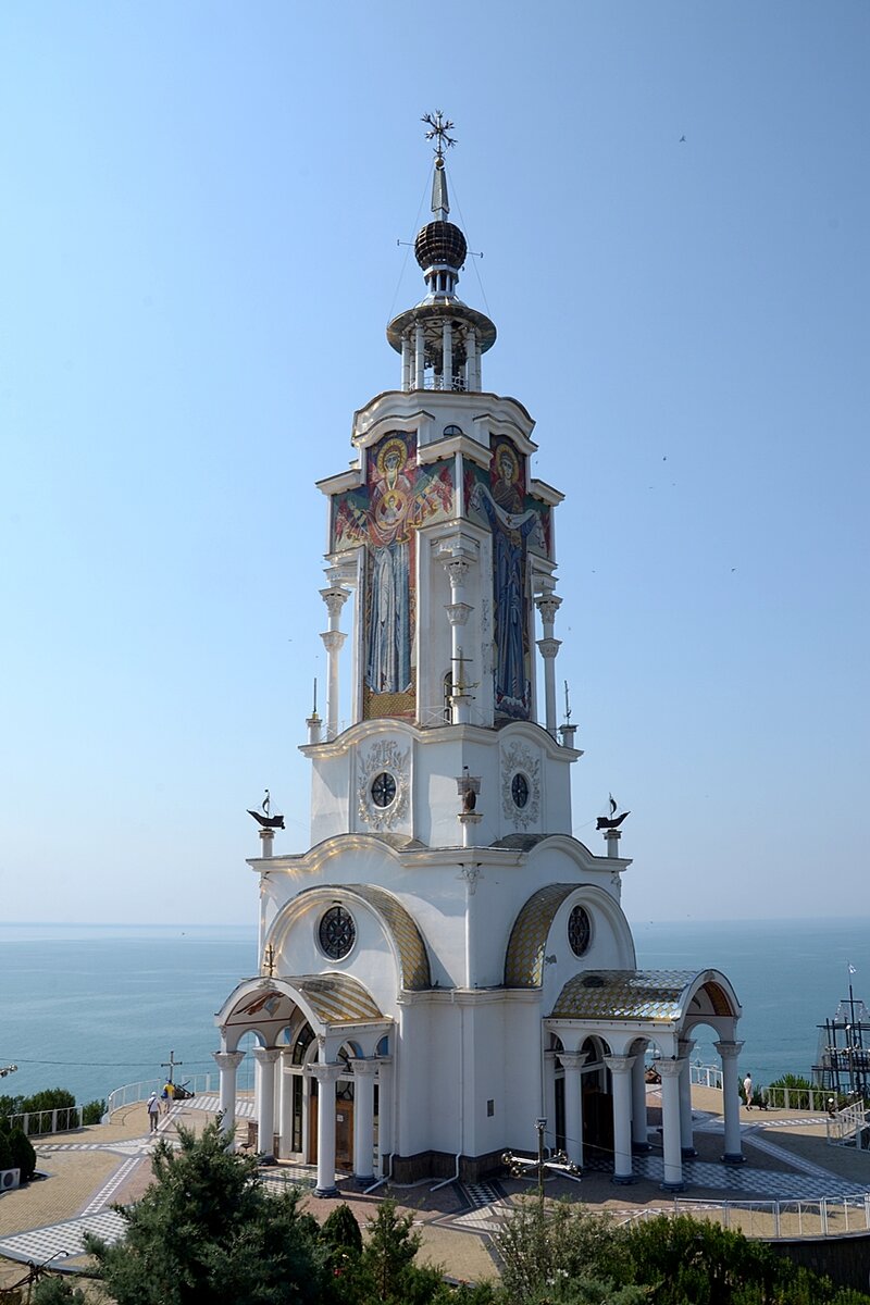 храм маяк николая чудотворца в крыму